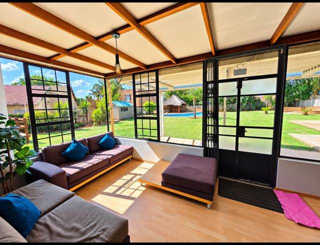 3 BEDROOM HOUSE FOR SALE IN GLEN MARAIS